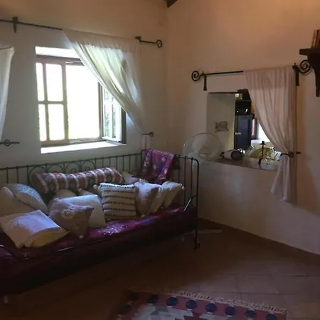 Prázdninový dům Charming Secluded 2-Bed Cottage In Kayakoy For 4 *